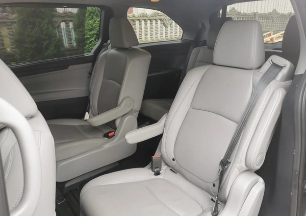 Honda Odyssey cena 138000 przebieg: 54550, rok produkcji 2020 z Lesko małe 29